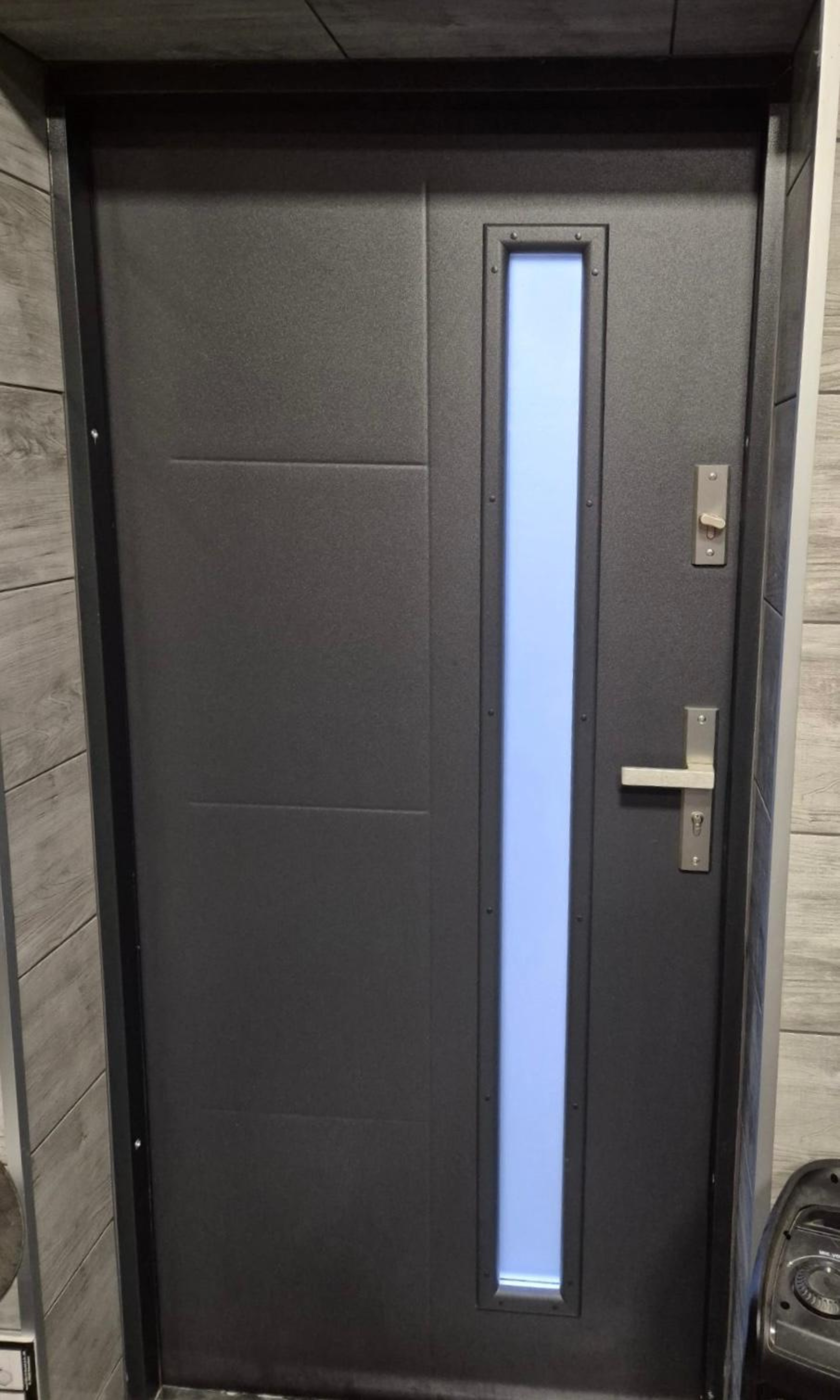 Drzwi zewnętrzne Stal PREMIUM 55 T52 S03 antracyt ob1.png (2.03 MB)